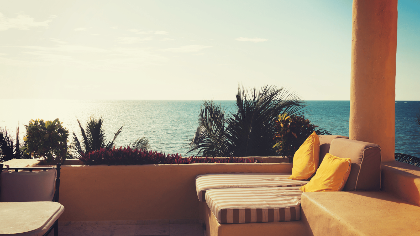 Balcony Suites A Breath of Fresh Air Seminyak