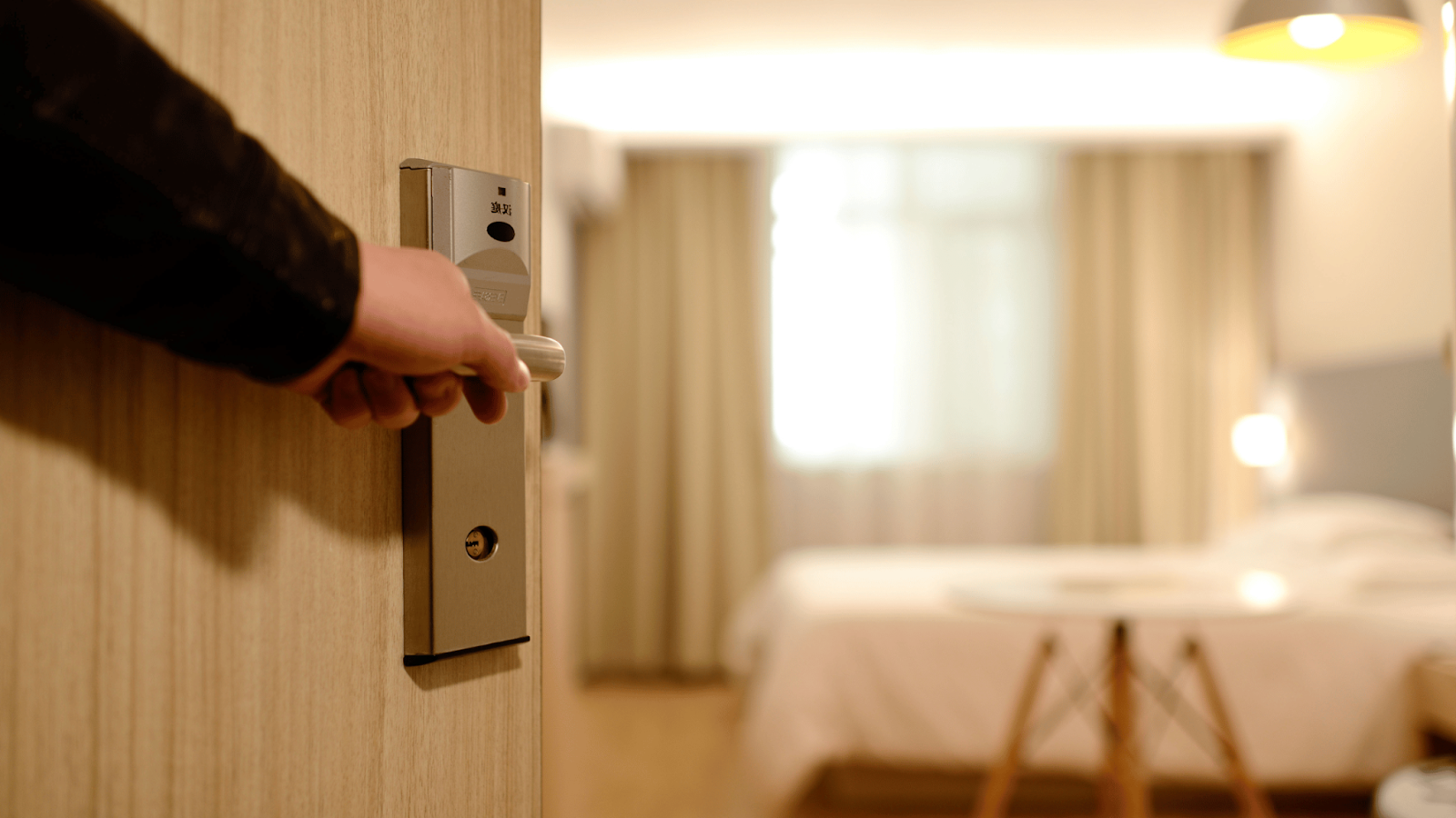 Explore Luxury Resort, Balcony and Garden Suites for Families in Seminyak